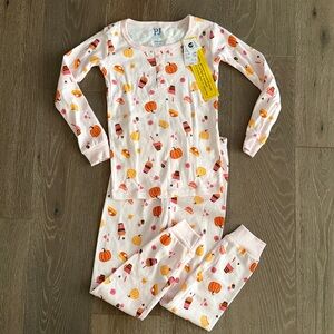 PJ Place coffee & pumpkin pajamas. Size:5T. NWT.